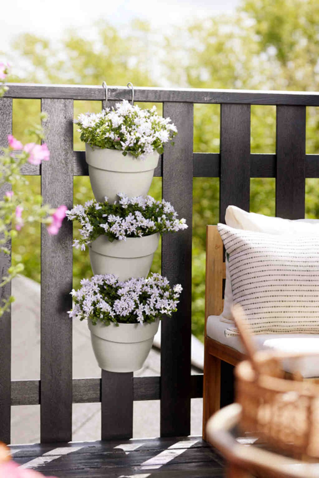  Elho Vibia Campana Vertical Forest Zijdewit